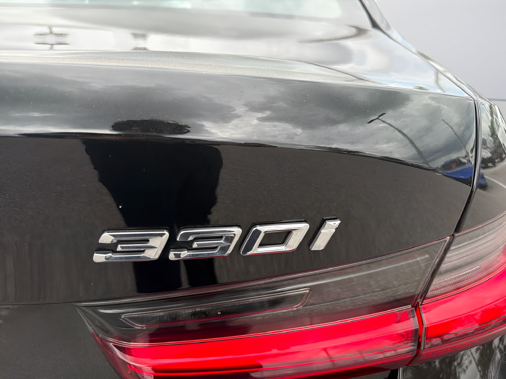 Used 2025 BMW 330i Sedan RWD image 45