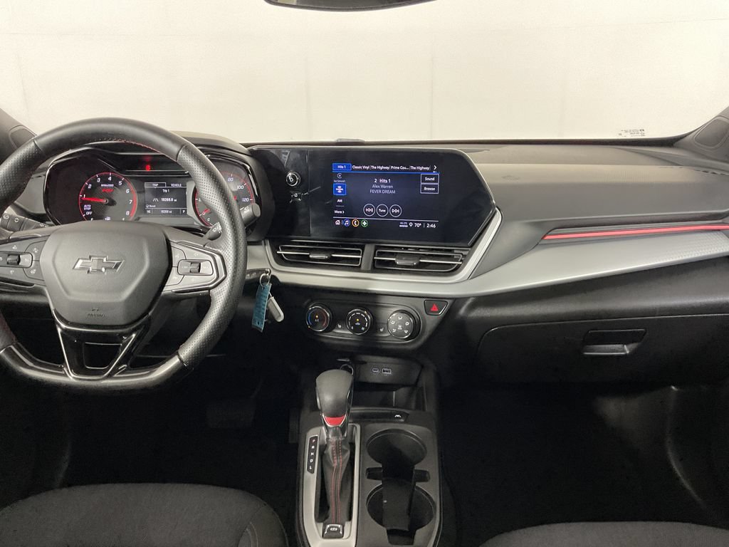 Used 2024 Chevrolet Trax RS w/ Driver Confidence Package FWD image 15