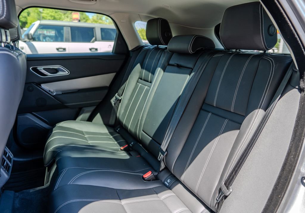 Used 2023 Land Rover Range Rover Velar S image 20