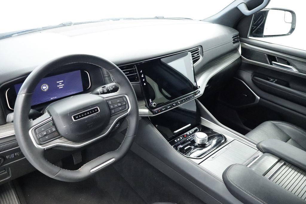 Certified 2024 Jeep Wagoneer Series II AWD/4WD image 30