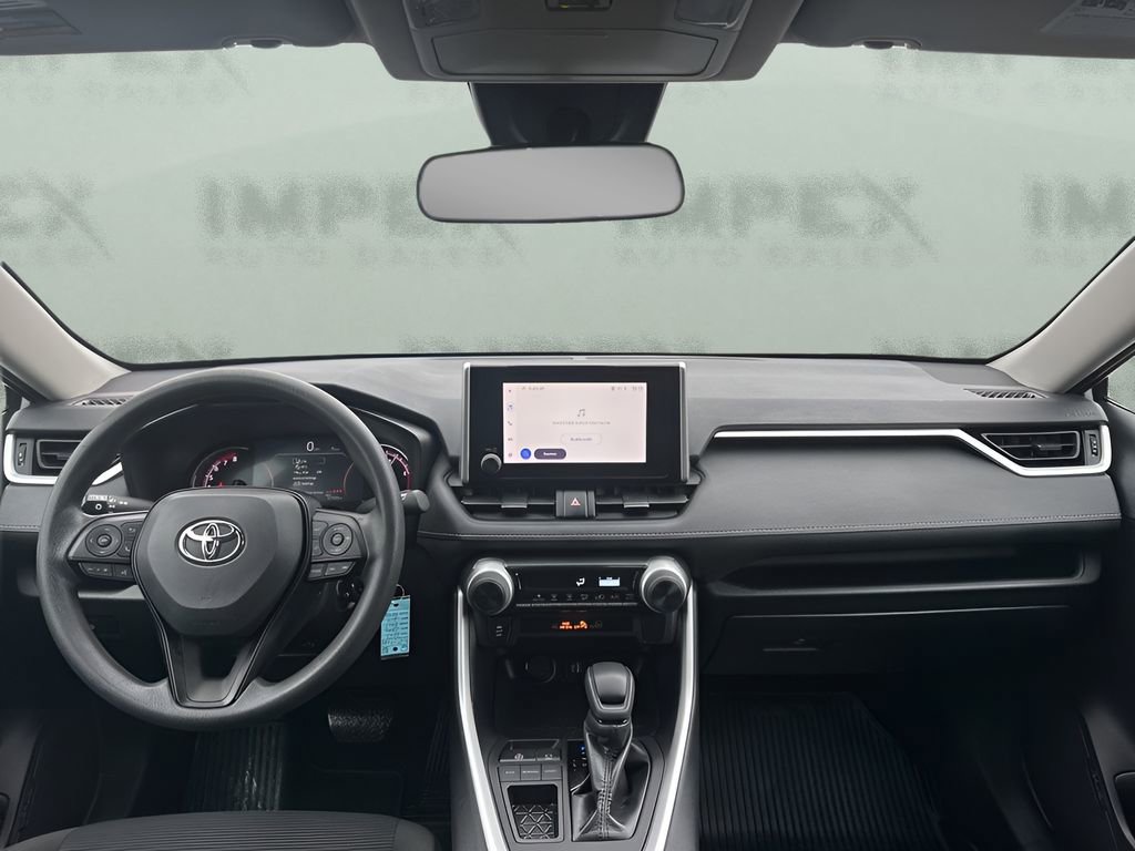 Used 2023 Toyota RAV4 LE image 11