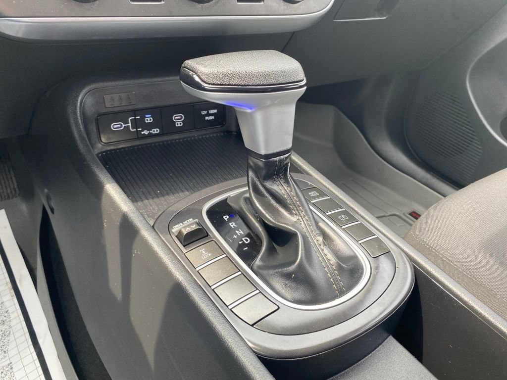 Certified 2024 Hyundai Kona SE AWD/4WD image 19