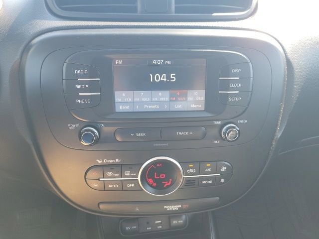 Used 2017 Kia Soul + w/ Designer's Package image 9