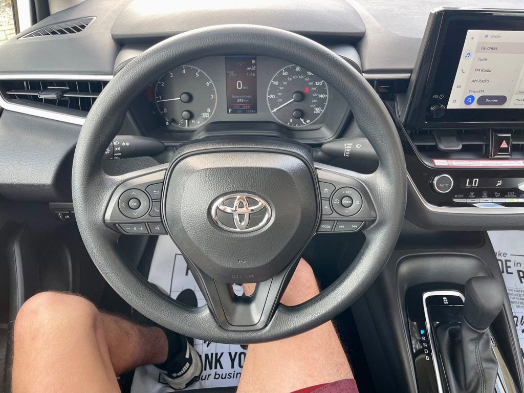 Used 2025 Toyota Corolla LE image 13