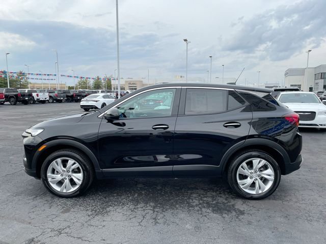 Used 2024 Buick Encore GX Preferred w/ Comfort Package image 2