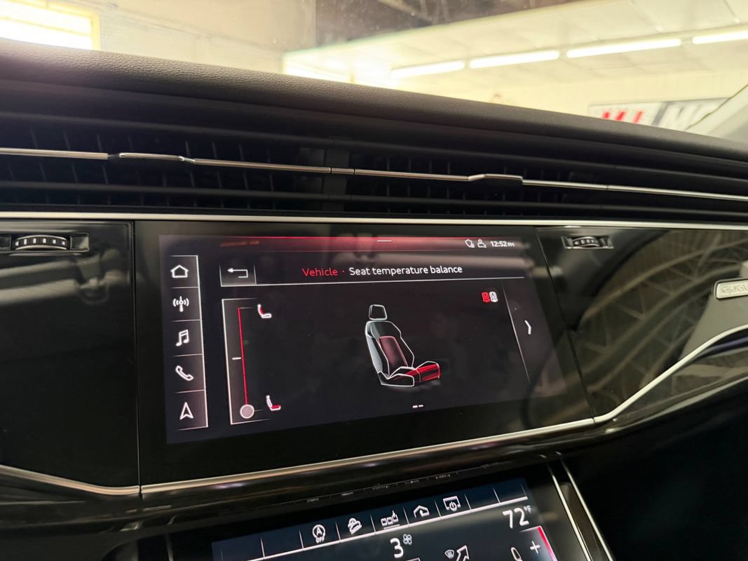 Used 2020 Audi Q7 3.0T Premium Plus w/ Premium Plus Package AWD/4WD image 24