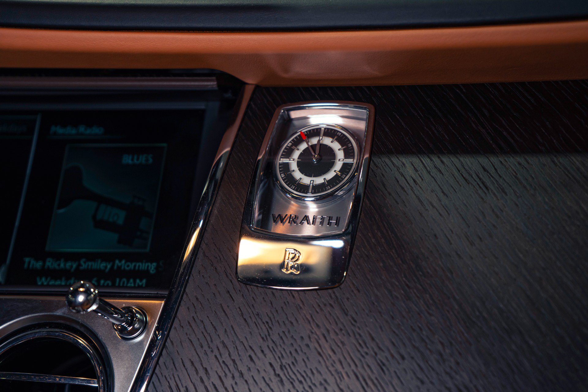 Used 2018 Rolls-Royce Wraith RWD image 36