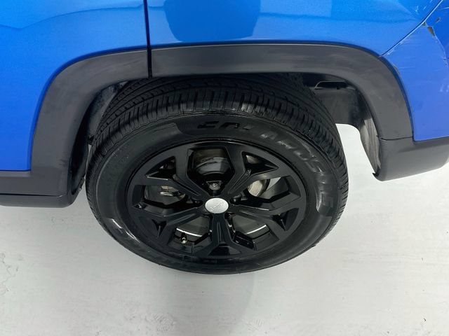 Used 2024 Jeep Compass Latitude AWD/4WD image 29