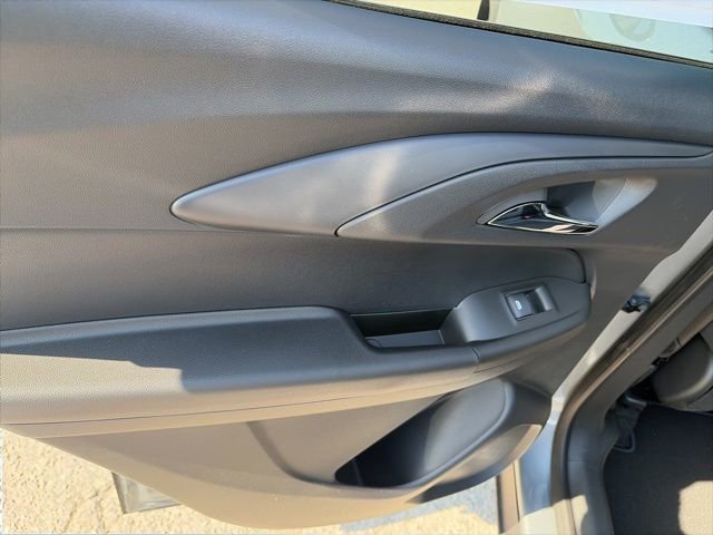 New 2026 Chevrolet TrailBlazer LT w/ Convenience Package FWD image 12