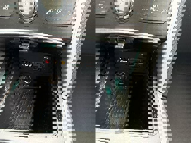 Used 2013 Ford Explorer XLT image 20