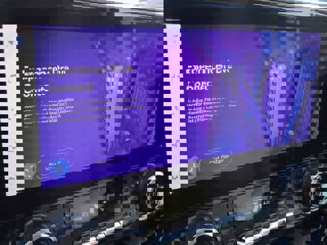 Used 2023 Toyota Highlander Bronze Edition image 29