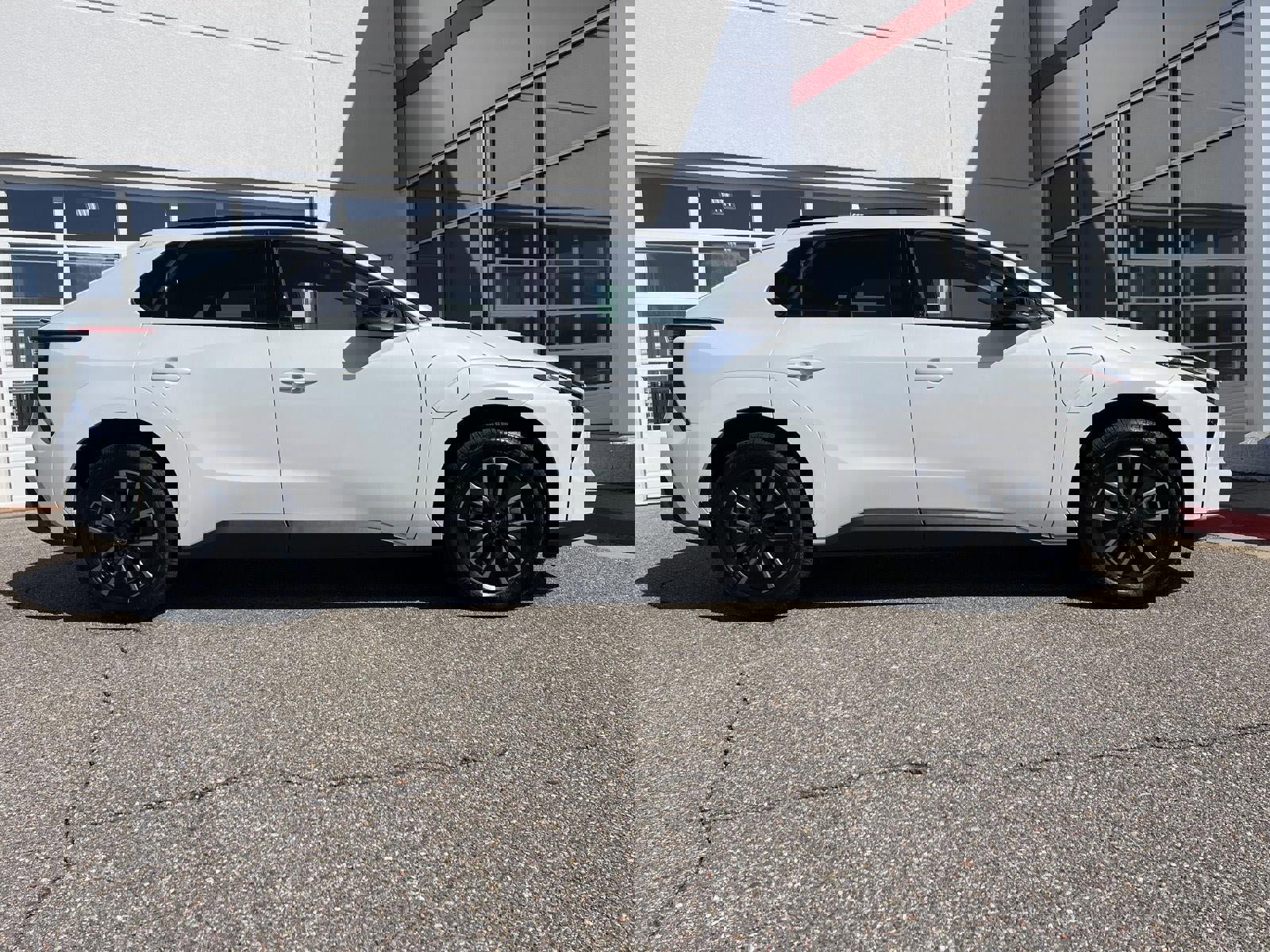 Used 2026 Toyota bZ AWD/4WD image 13