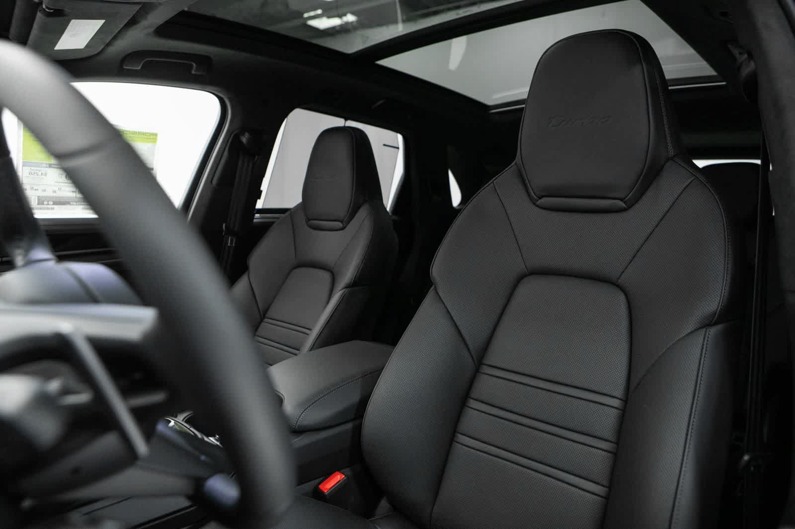 New 2026 Porsche Cayenne Turbo AWD/4WD image 5