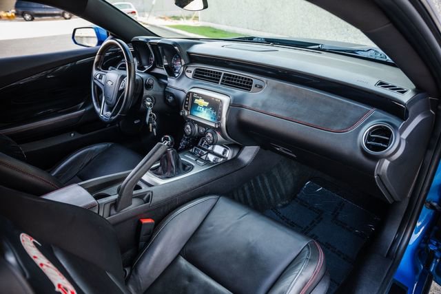 Used 2013 Chevrolet Camaro SS w/ Hot Wheels Special Edition RWD image 19