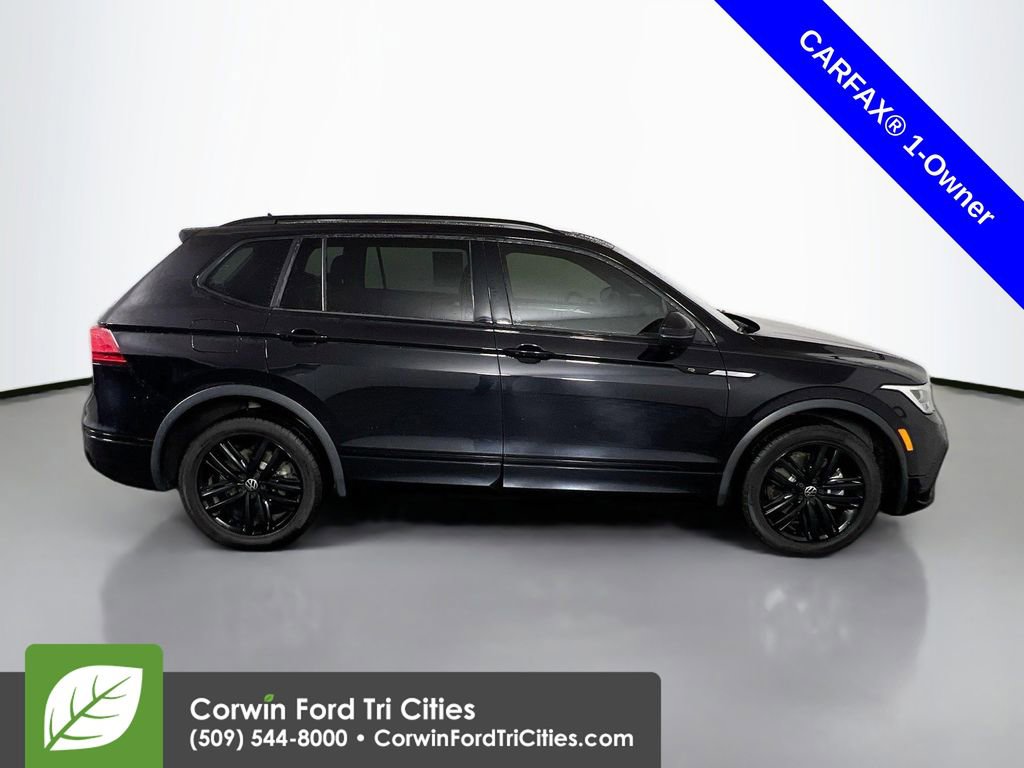 Used 2022 Volkswagen Tiguan SE R-Line image 19