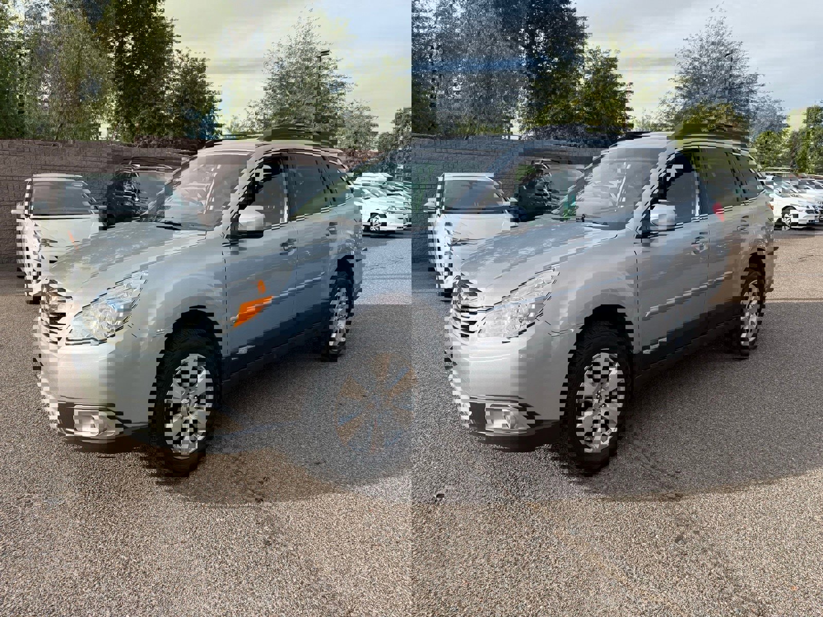 Used 2012 Subaru Outback 3.6R Limited w/ Moonroof Pkg