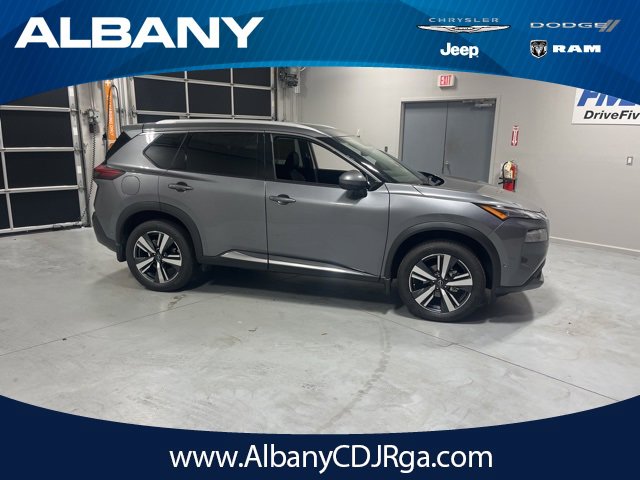 Used 2023 Nissan Rogue SL w/ SL Premium Package