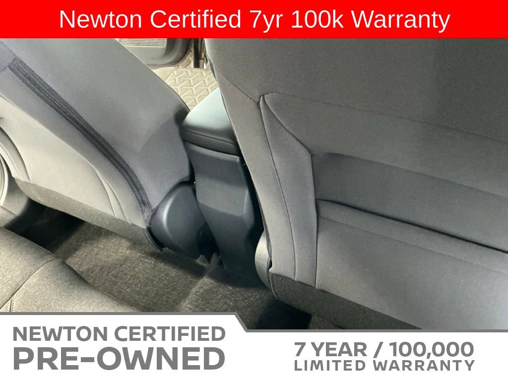 Used 2025 Nissan Kicks SV FWD image 15
