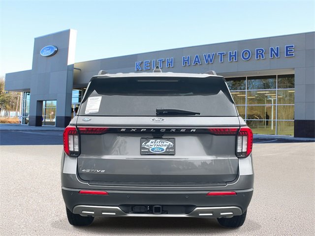 New 2026 Ford Explorer Active w/ Active Comfort Package image 5