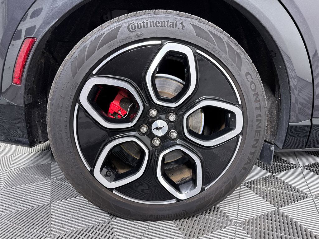 Certified 2022 Ford Mustang Mach-E GT image 22