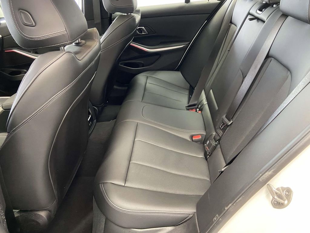 Used 2025 BMW 330i xDrive Sedan w/ Convenience Package image 12