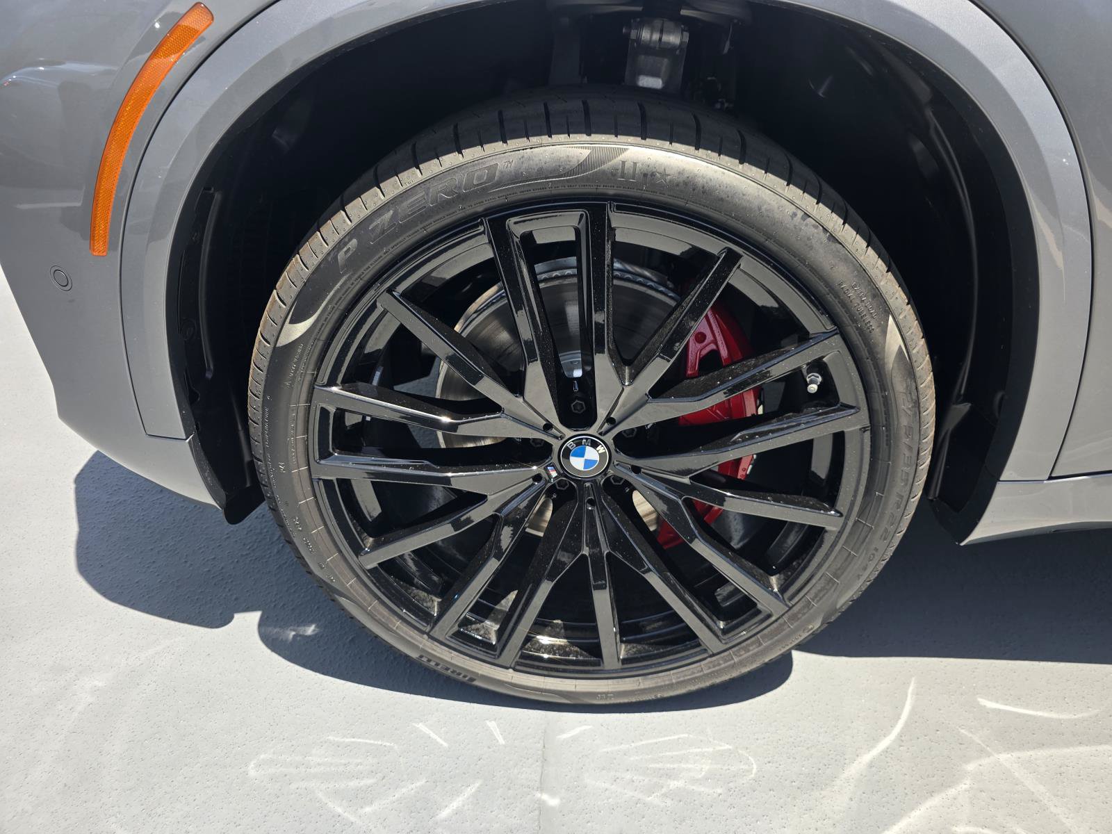 New 2026 BMW X5 sDrive40i w/ M Sport Package RWD image 4