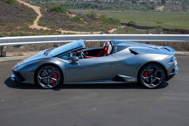 Used 2020 Lamborghini Huracan EVO RWD image 7