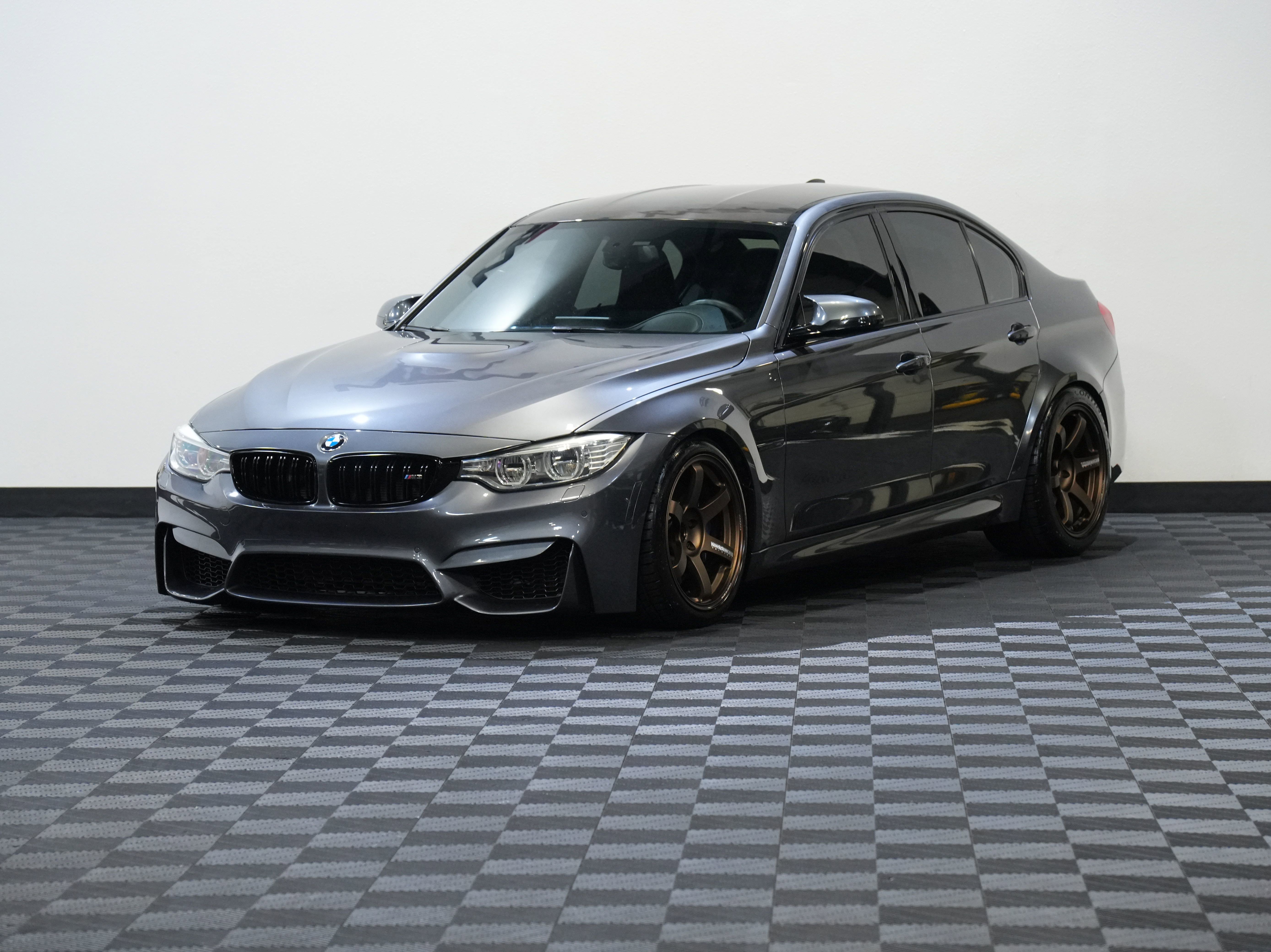 Used 2016 BMW M3 image 3
