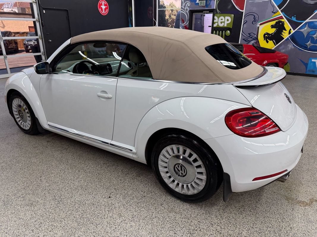 Used 2014 Volkswagen Beetle 1.8T FWD image 3