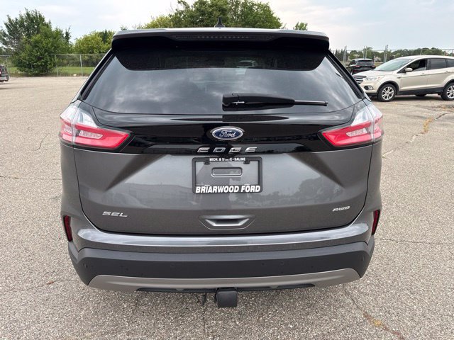 Certified 2023 Ford Edge SEL w/ Convenience Package AWD/4WD image 6