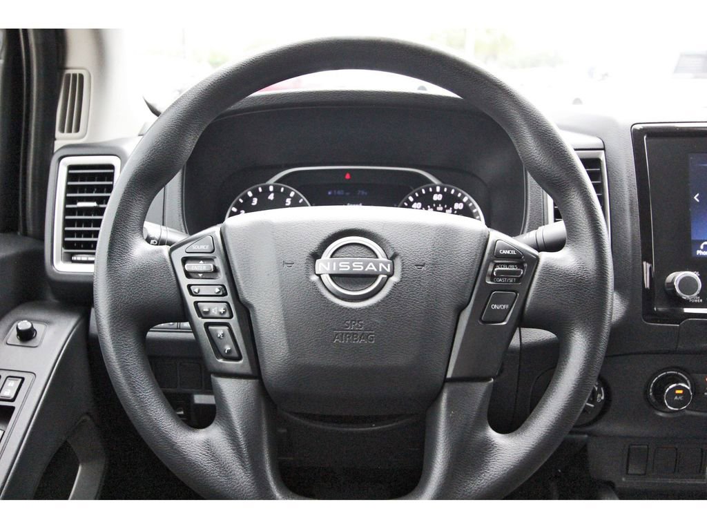 Used 2022 Nissan Frontier SV AWD/4WD image 13