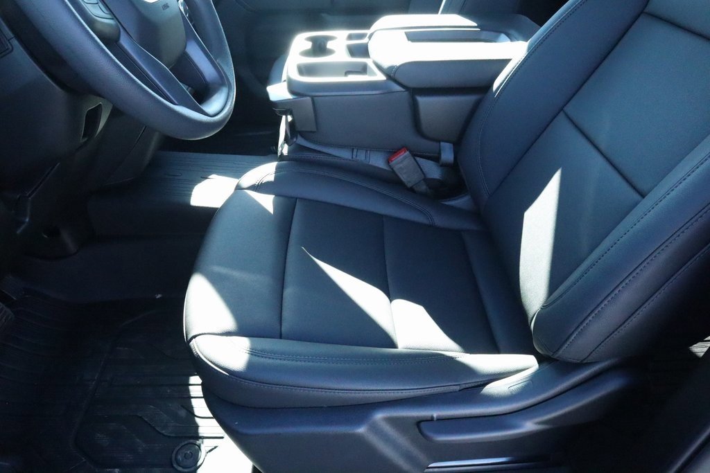 New 2026 GMC Sierra 1500 Pro w/ Graphite Edition image 8