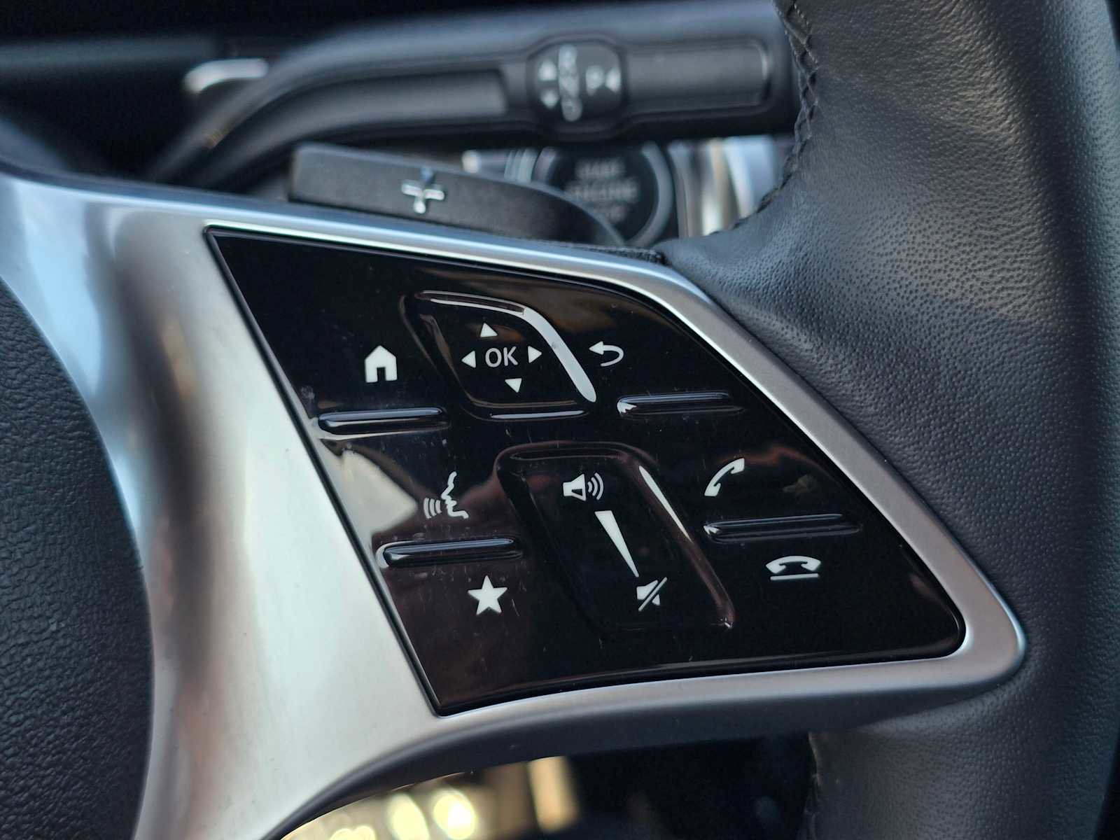 Used 2026 Mercedes-Benz GLB 250 image 33