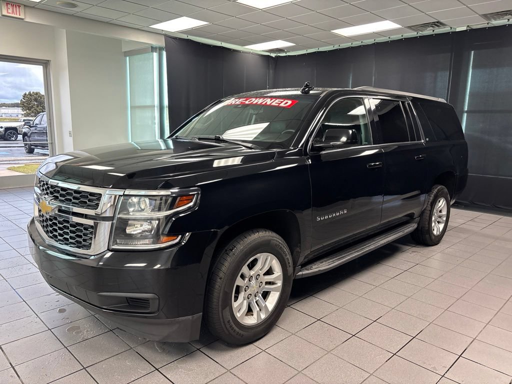 Used 2019 Chevrolet Suburban LT RWD image 9