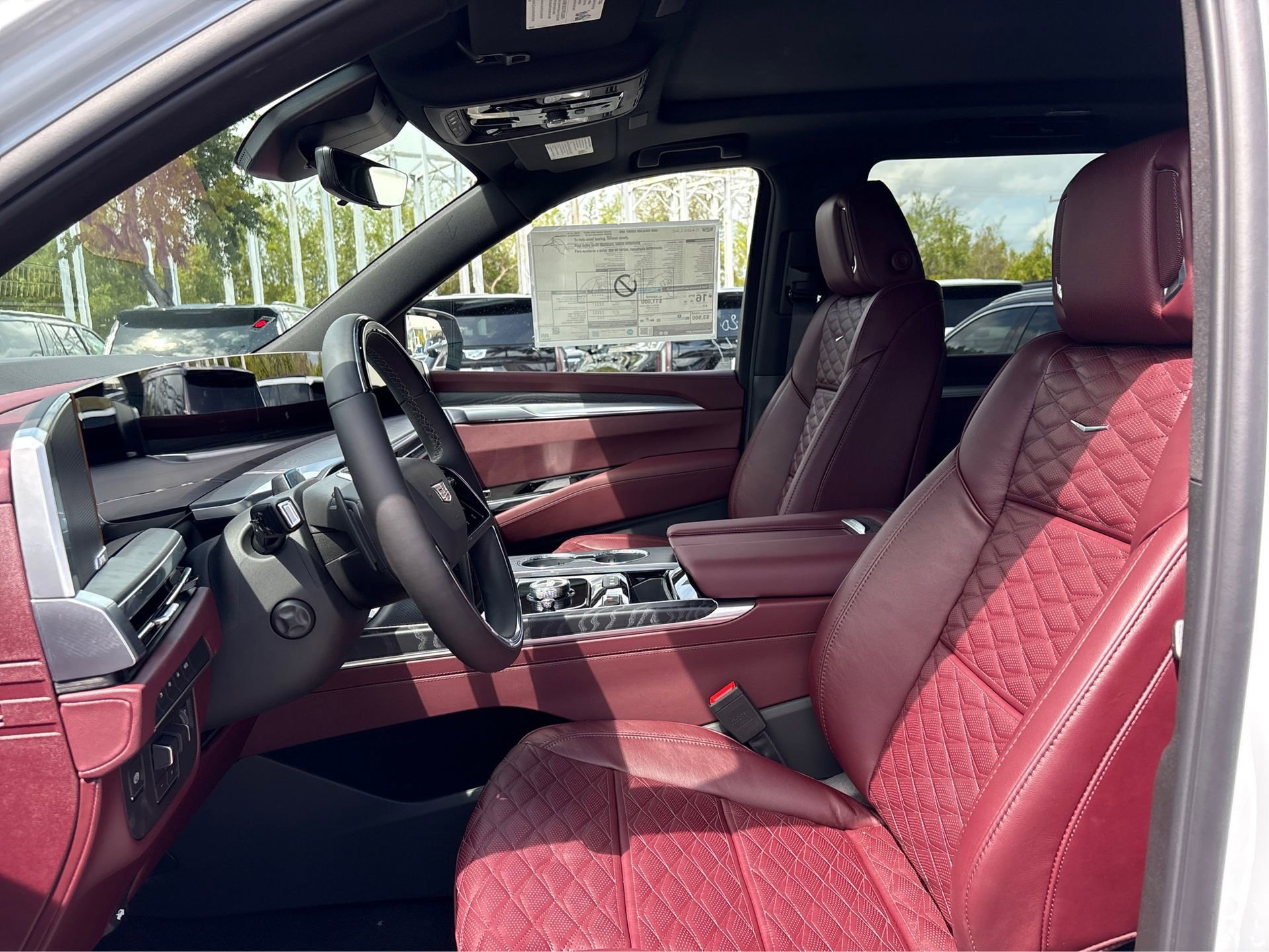 New 2026 Cadillac Escalade Luxury image 9