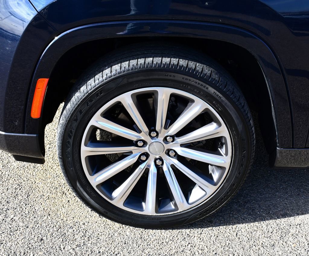 Used 2022 Jeep Grand Wagoneer Series II w/ Premium Group II image 6