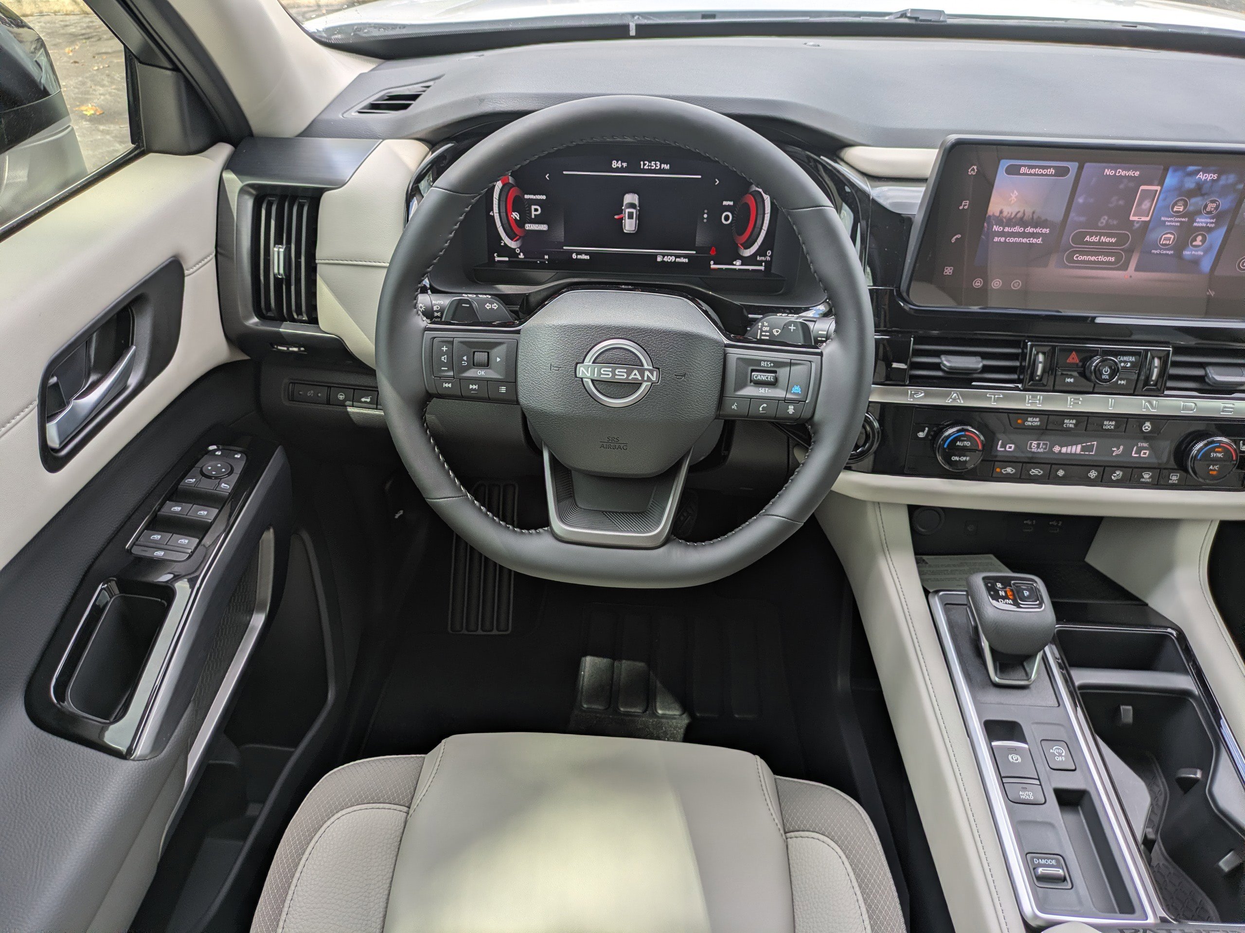 New 2026 Nissan Pathfinder SL FWD image 20