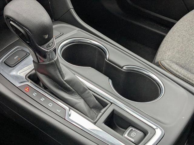 Used 2024 Chevrolet Equinox LT image 11