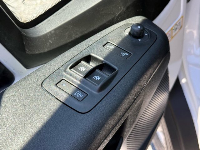 New 2027 RAM ProMaster 1500 w/ Convenience Group FWD image 15