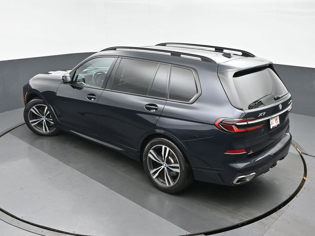 Used 2023 BMW X7 xDrive40i w/ Executive Package image 38
