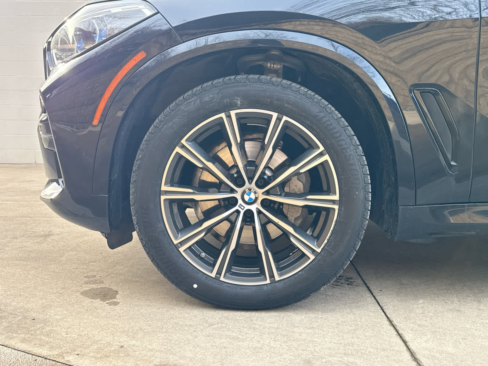 Certified 2023 BMW X5 xDrive40i w/ Executive Package image 6