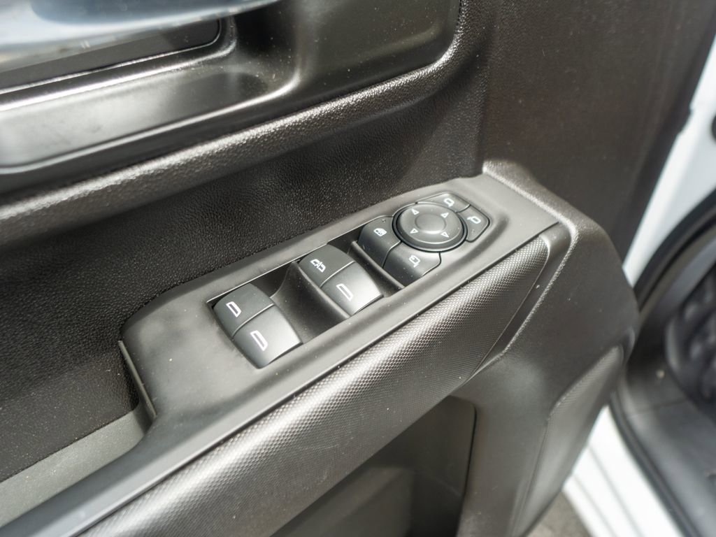 Used 2024 Chevrolet Silverado 3500 W/T image 15
