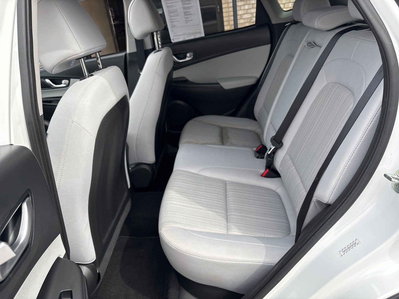 Used 2022 Hyundai Kona SEL w/ Convenience Package image 4