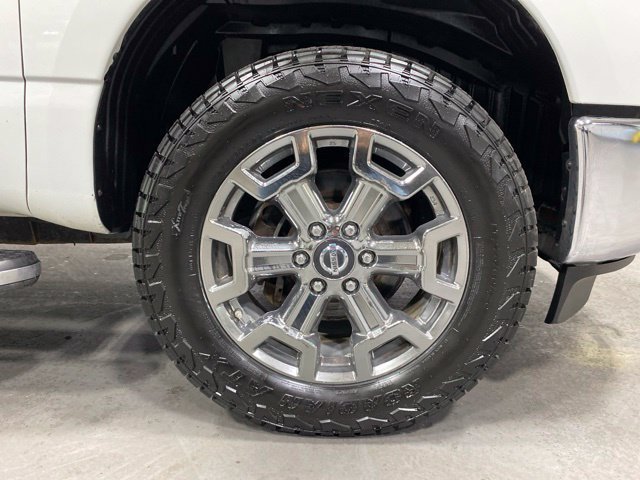 Used 2019 Nissan Titan SV w/ SV Convenience Package AWD/4WD image 30