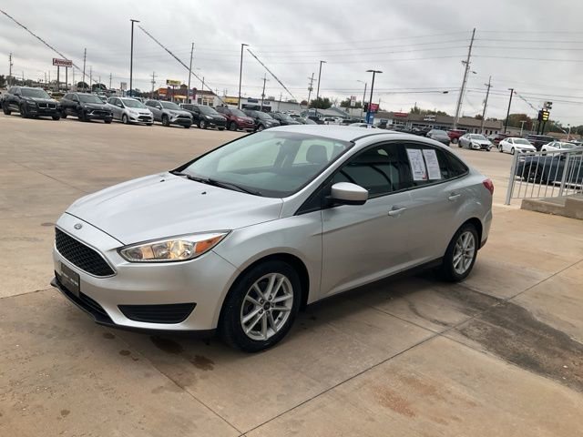 Used 2018 Ford Focus SE image 36