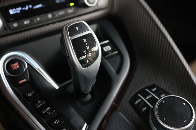 Used 2020 BMW i8 Coupe AWD/4WD image 43