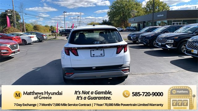 Certified 2025 Hyundai Tucson SE image 4