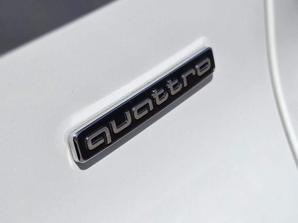 Certified 2025 Audi Q5 Prestige AWD/4WD image 14