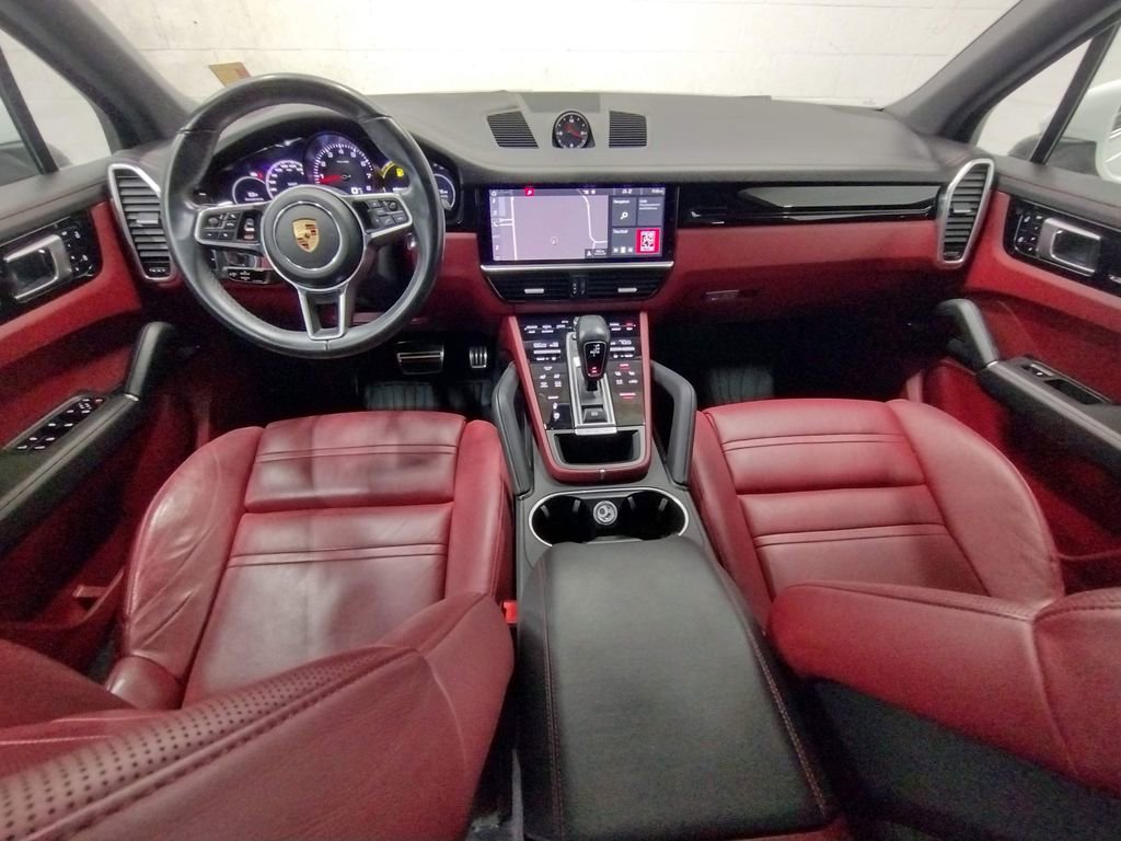 Used 2019 Porsche Cayenne S image 37