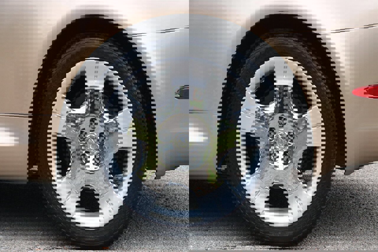 Used 2004 Lexus SC 430 Convertible image 14